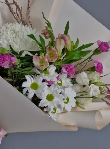 Сборный букет &laquo;Свежий ветерок&raquo; от интернет-магазина цветов в 