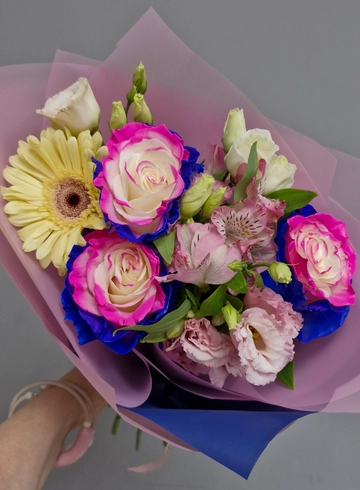 Сборный букет &laquo;Хорошее настроение&raquo; от интернет-магазина цветов в 