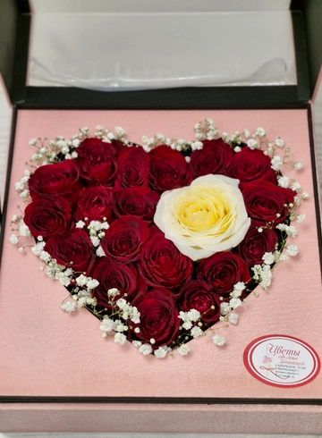 Сердце из роз  Vip от интернет-магазина цветов в 