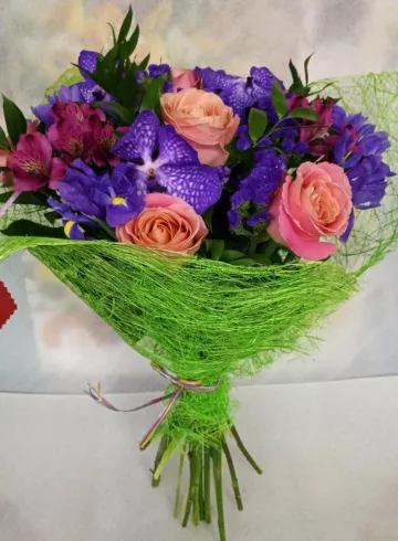 Сборный букет &laquo;Маленькая мечта&raquo; от интернет-магазина цветов в 