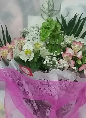 Сборный букет &laquo;Ажурный&raquo; от интернет-магазина цветов в 