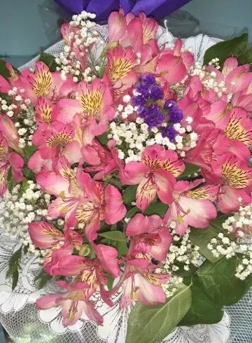 Монобукет &laquo;Амелия&raquo; от интернет-магазина цветов в 