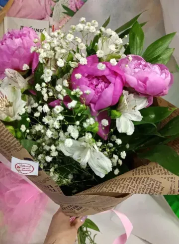 Сборный букет &laquo;Клея&raquo; от интернет-магазина цветов в 