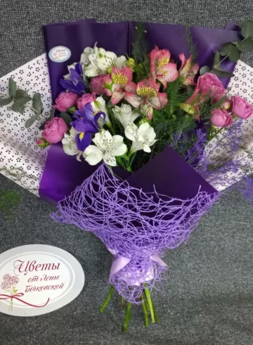 Букет &laquo;Эмили&raquo; от интернет-магазина цветов в 