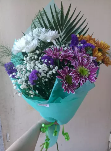 Сборный букет «Алания» от интернет-магазина цветов в 