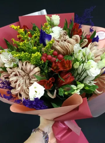 Букет &laquo;Джозефина&raquo; от интернет-магазина цветов в 