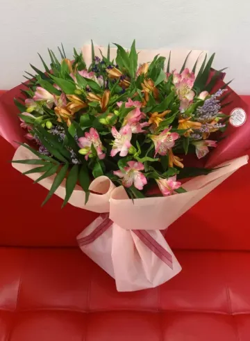 Букет &laquo;Алия&raquo; от интернет-магазина цветов в 