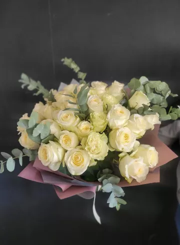 Букет из роз &laquo;Облако счастья&raquo; от интернет-магазина цветов в 