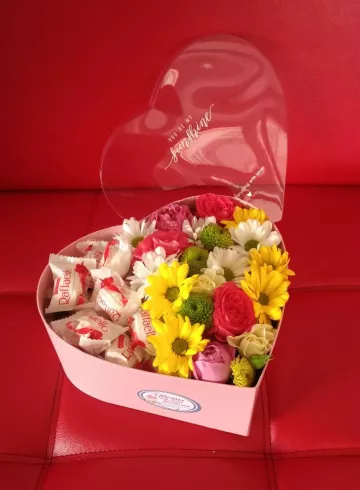 Коробочка сердце «Дуэт» от интернет-магазина цветов в 