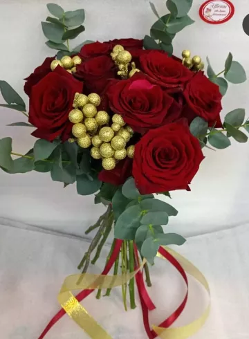 Букет невесты «Страсть» от интернет-магазина цветов в 