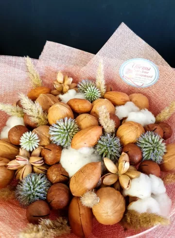 Фудфлористика &laquo;Орешек&raquo; от интернет-магазина цветов в 