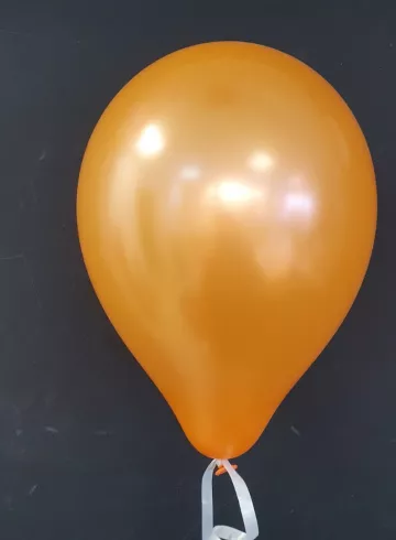 Оранжевый шарик от интернет-магазина цветов в 